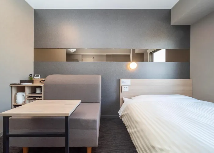 Super Hotel Kanku Kumatoriekimae